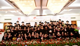 Đại học Anh quốc Việt Nam tổ chức lễ tốt nghiệp cho 75 sinh viên